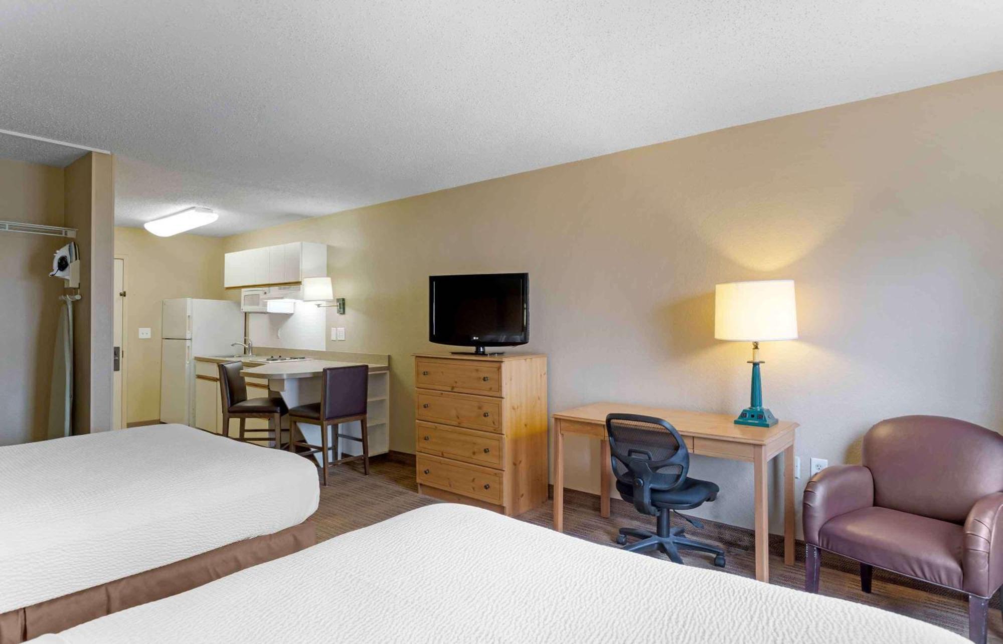 Extended Stay America Suites - Houston - Galleria - Uptown Екстериор снимка