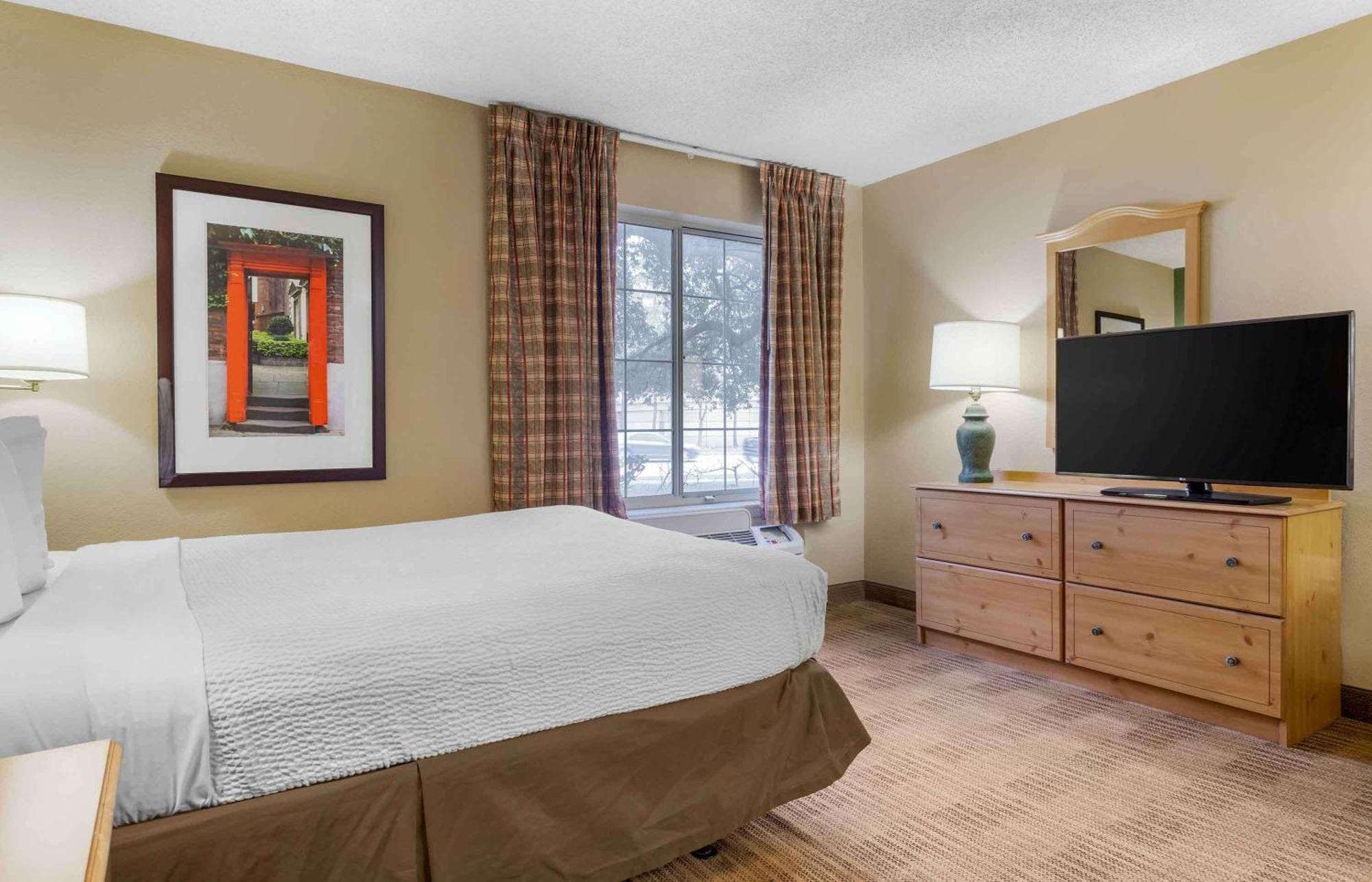 Extended Stay America Suites - Houston - Galleria - Uptown Екстериор снимка